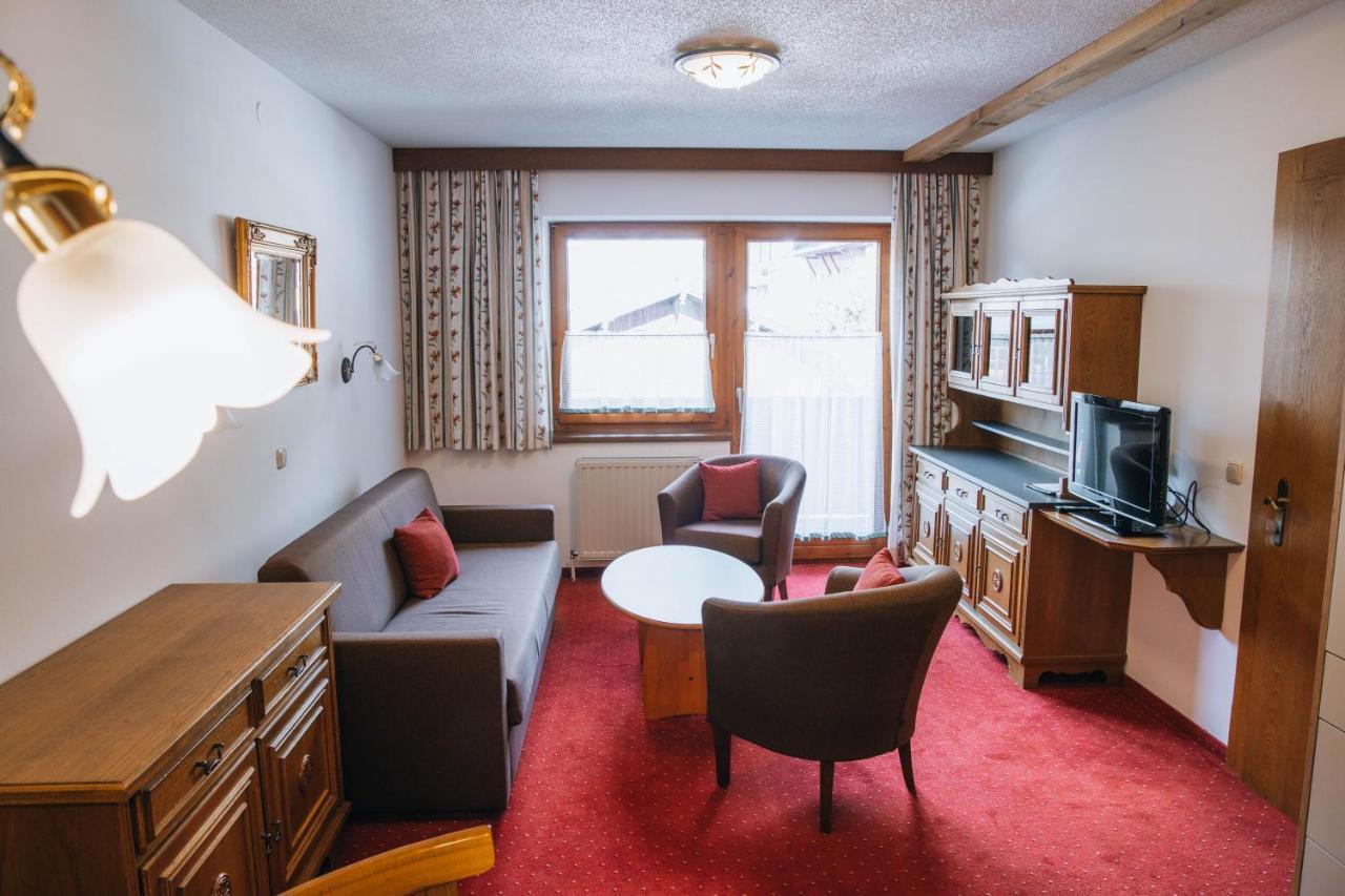 Christian Apartment